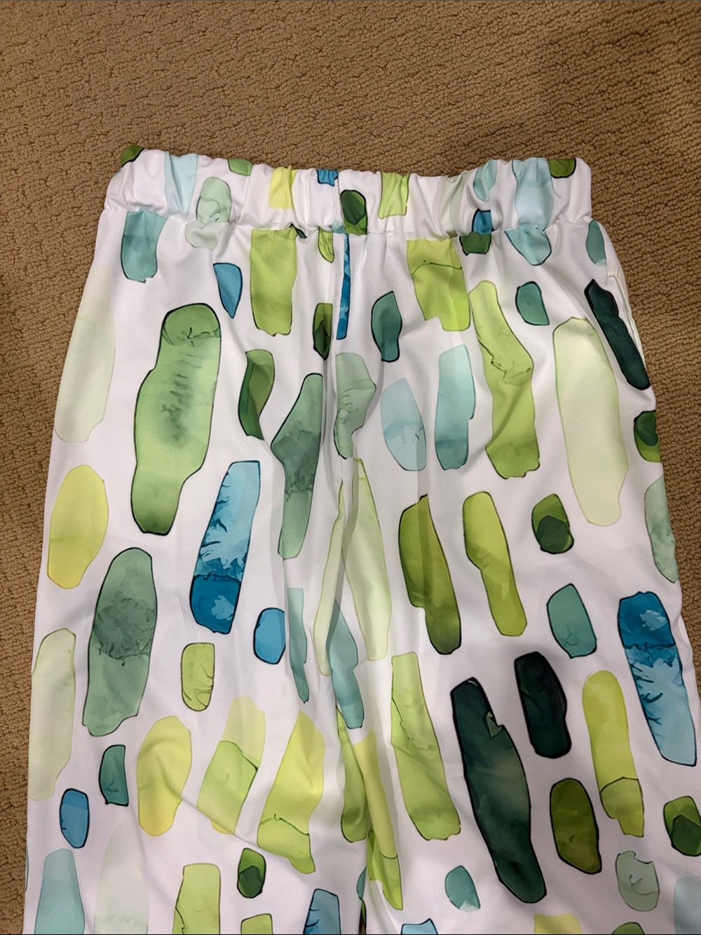 Green & White Wide-Leg Printed Pants and top - Picture 3 of 5